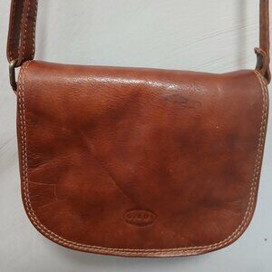 Giudi Leather Crossbody